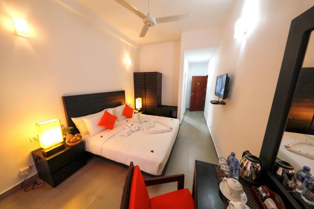 هتل لاوندیش هیلز کندی